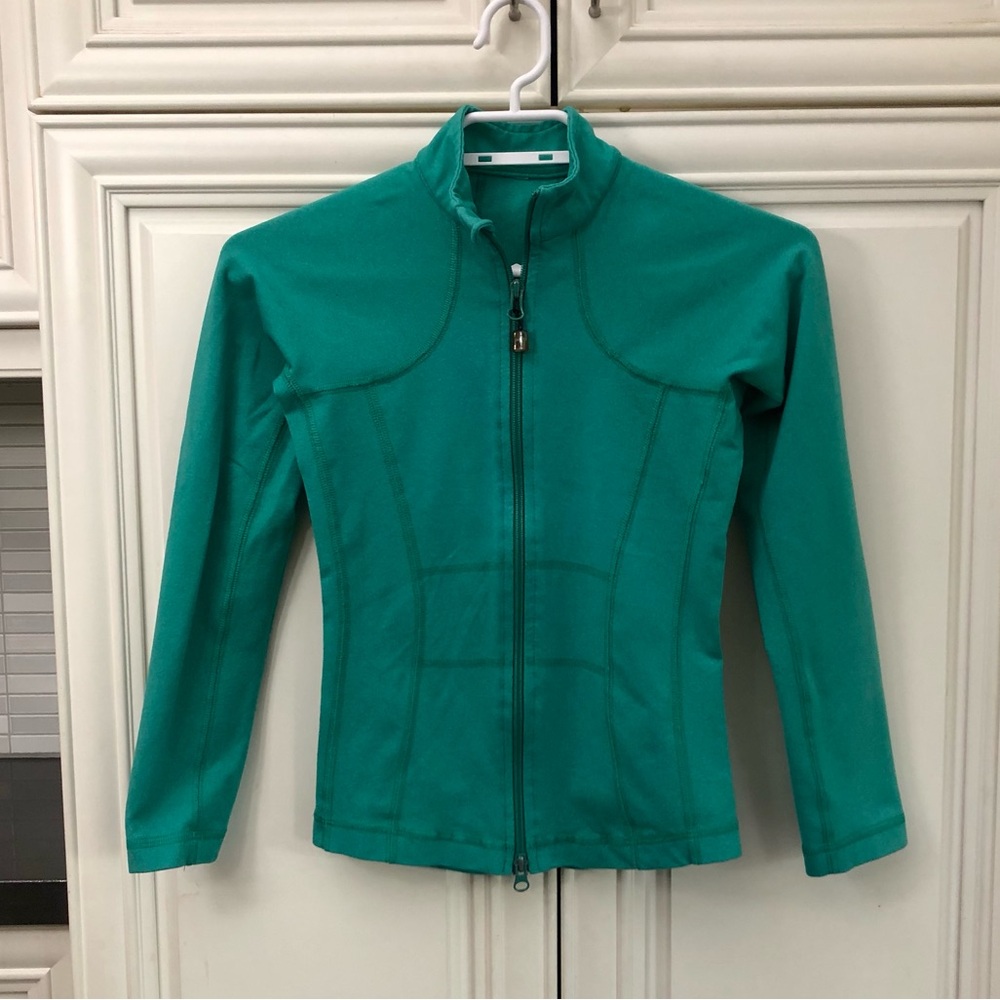 Triple Flip girl’s zip jacket